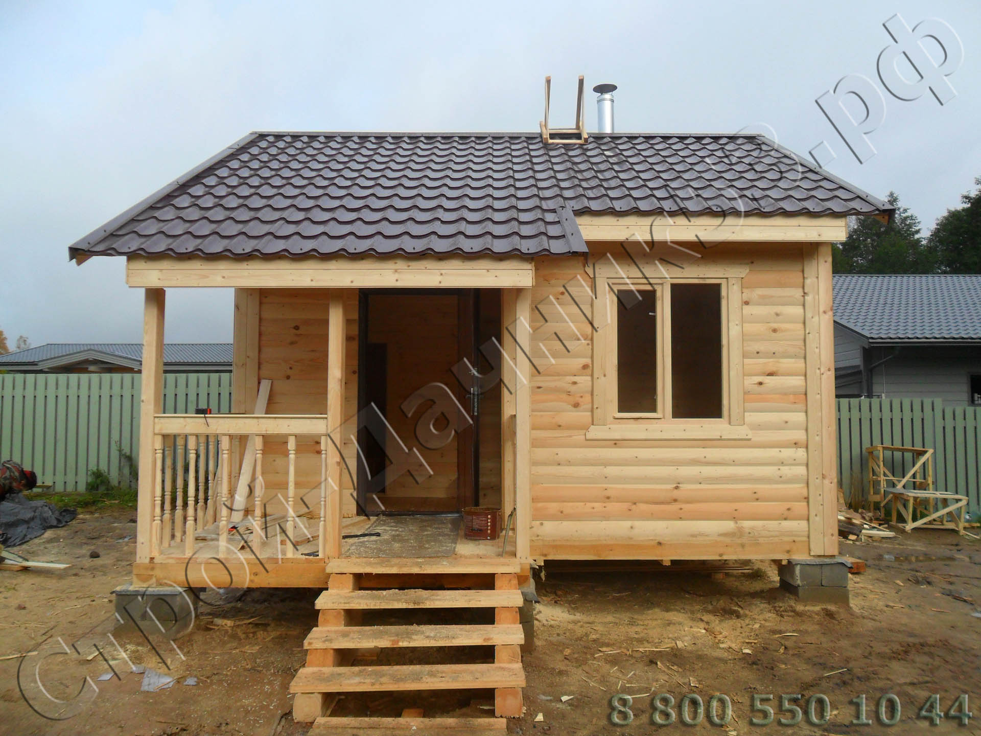 Лицевая сторона бани