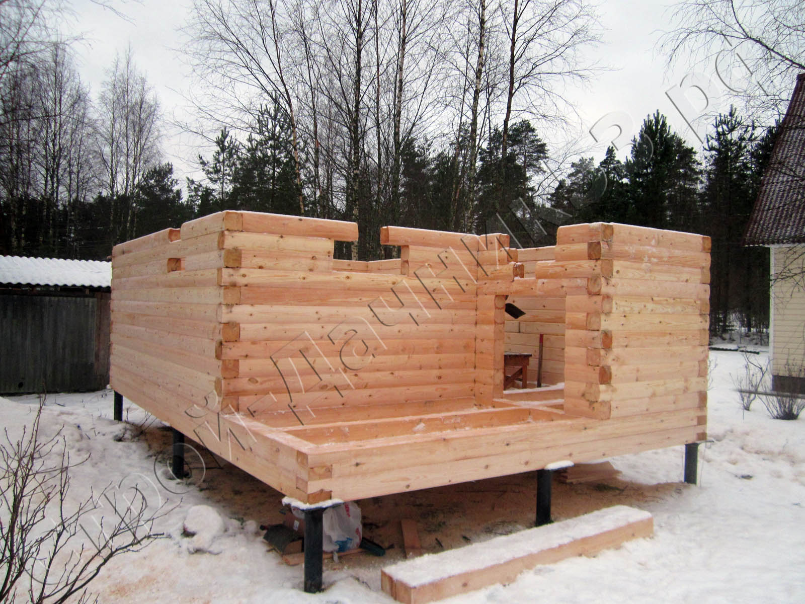 Возведение сруба с перегородками