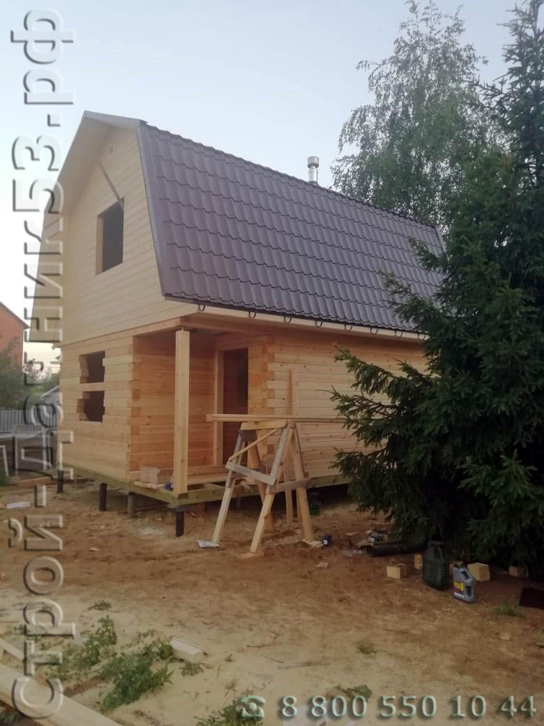 Вид бани с боку