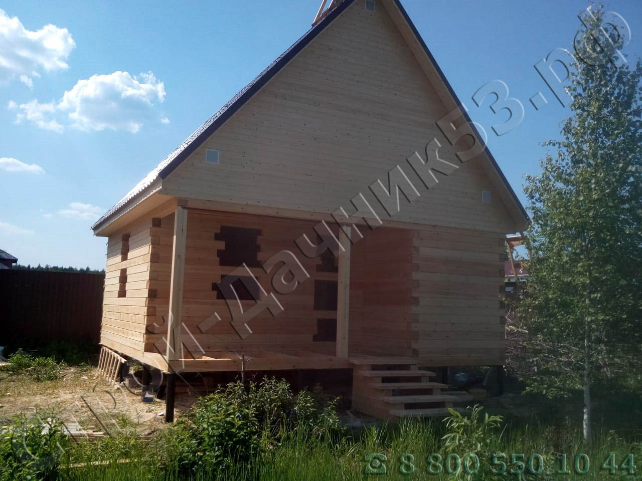 Деревня Большие Жеребцы, Московская область, Щелковский район. Баня из прямого профилированного бруса «без отделки» 6 × 6 м