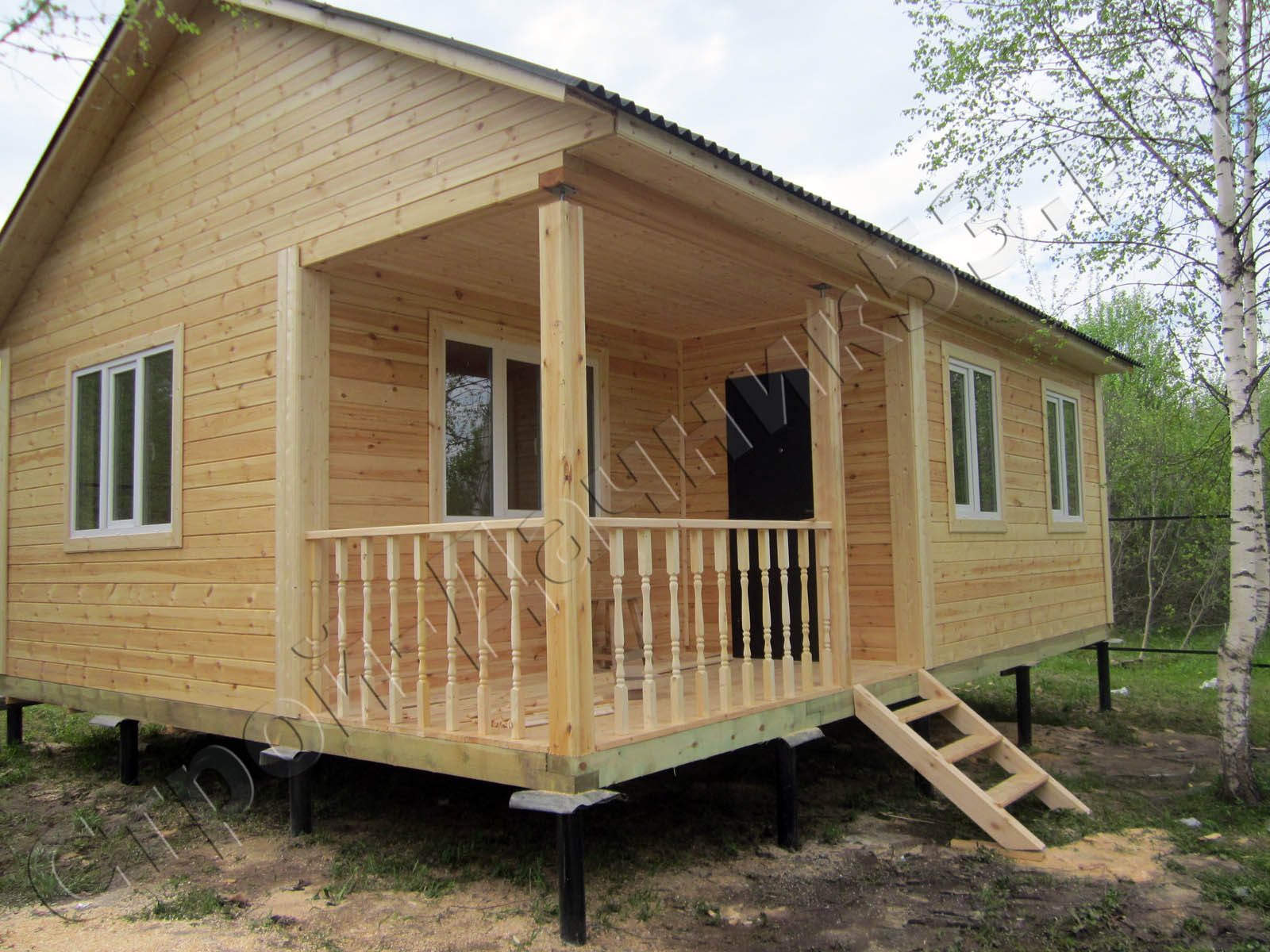 Московская обл Дмитровском р н дер. Тимошкино Вид дома со стороны террасы