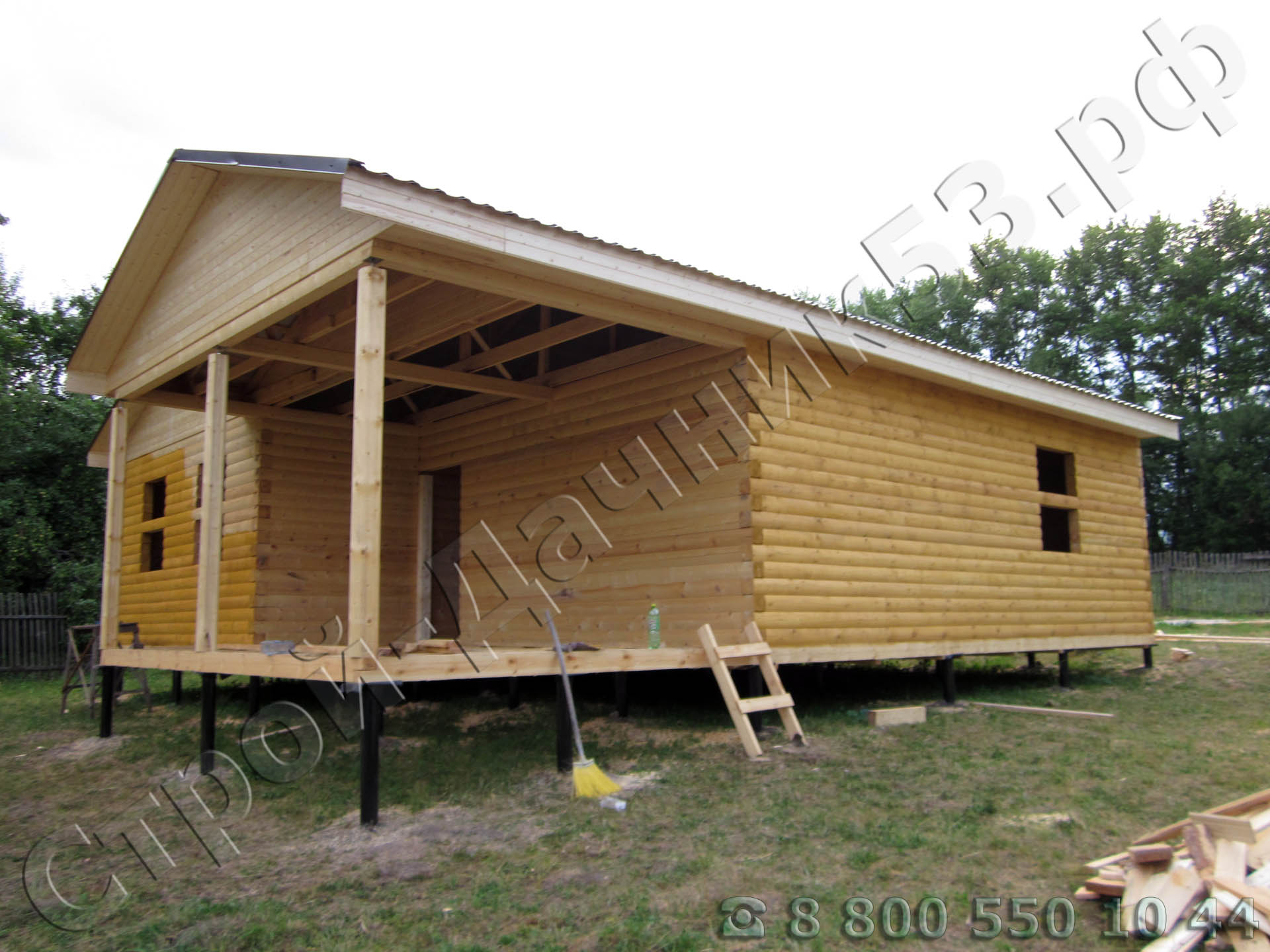 Вид дома с боку