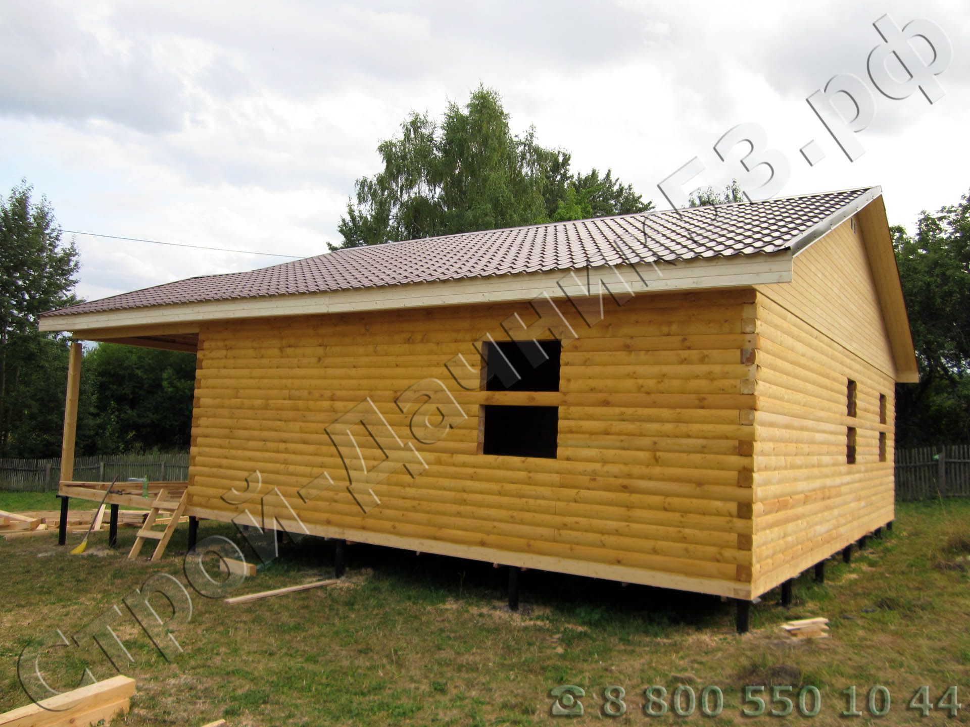 Вид дома со стороны кухни и спальни