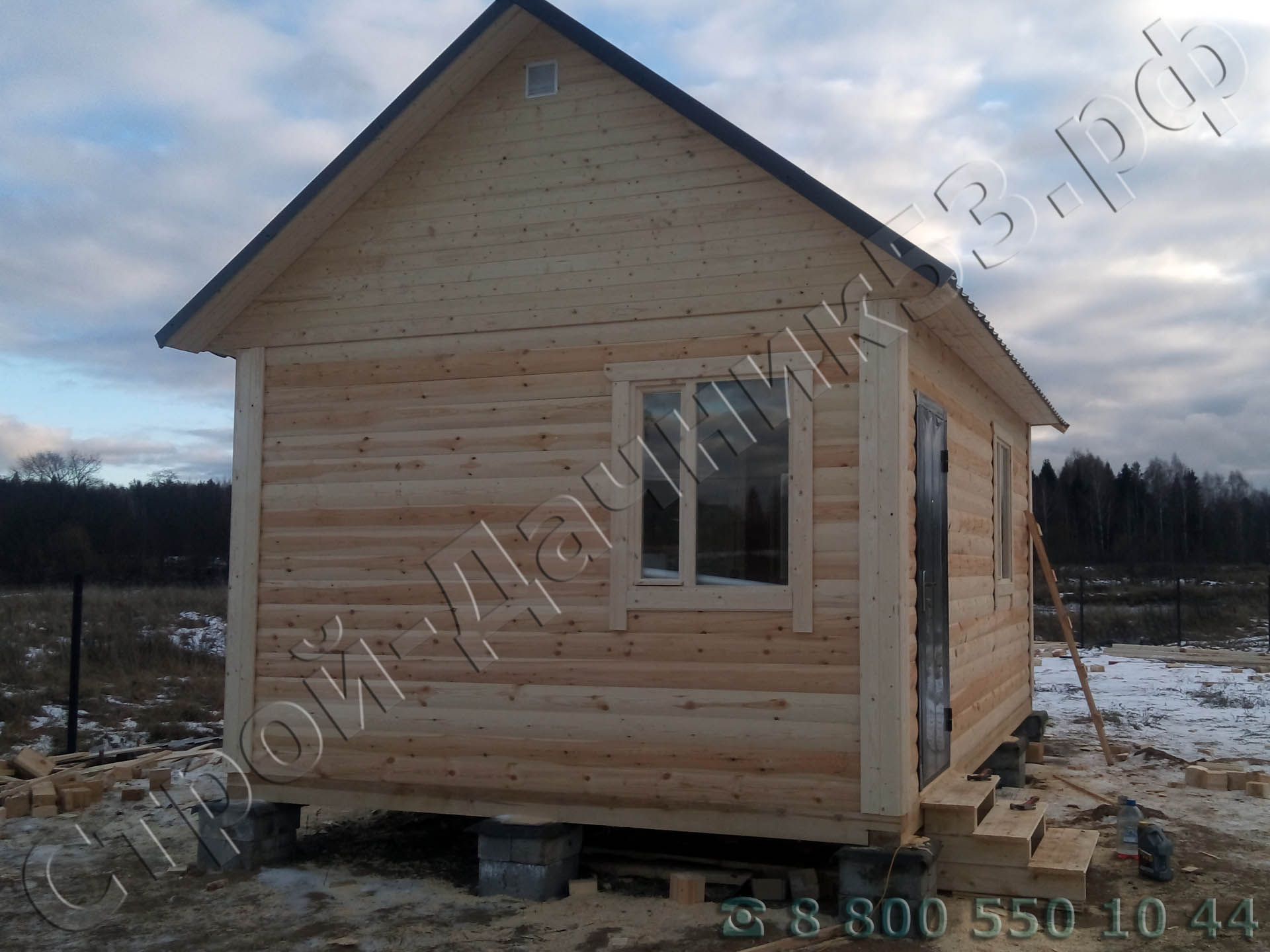 Деревня Грибаново, Ярославская область, Угличский район. Вид дома со стороны прихожей