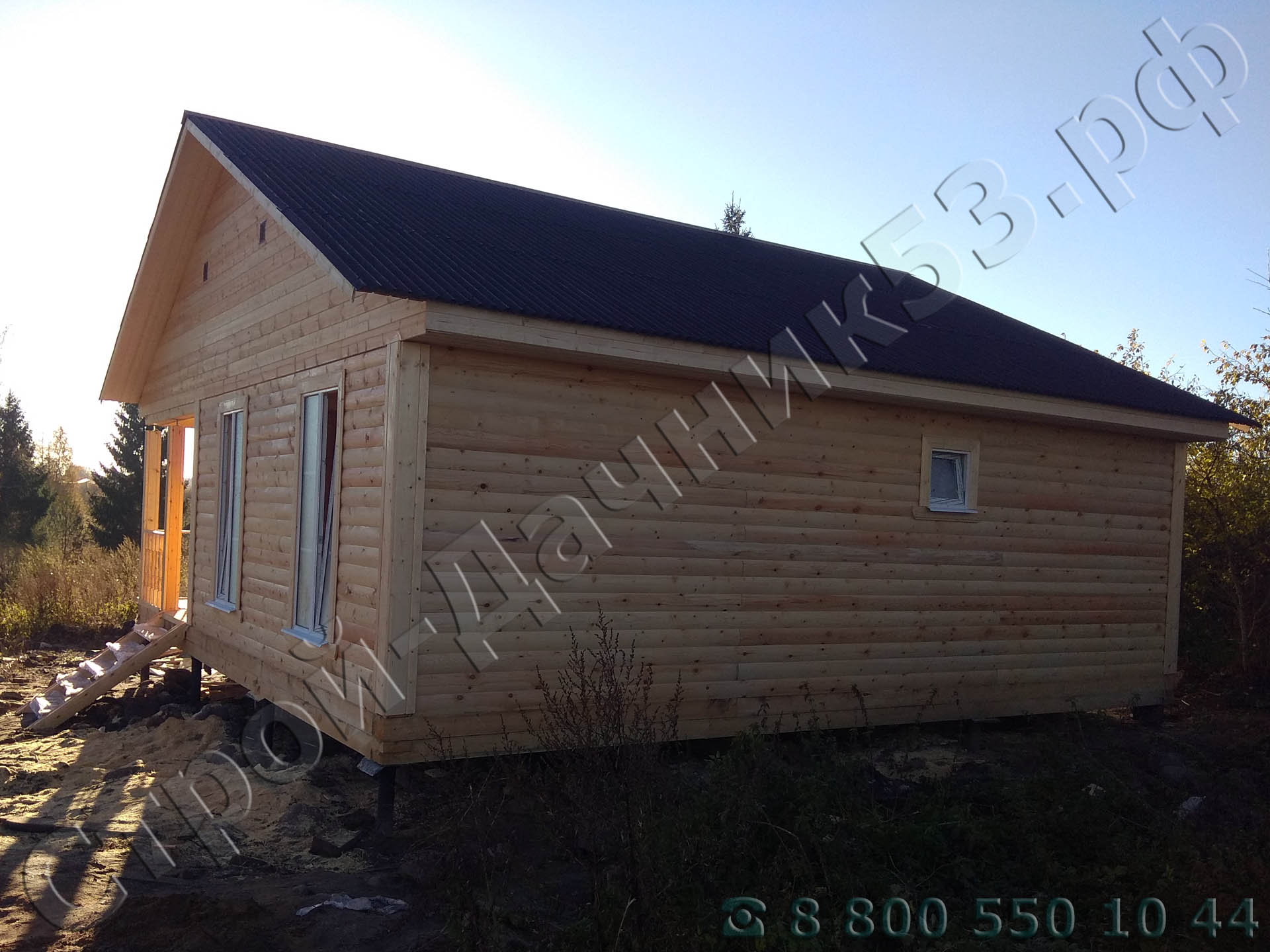 Вид дома с боку