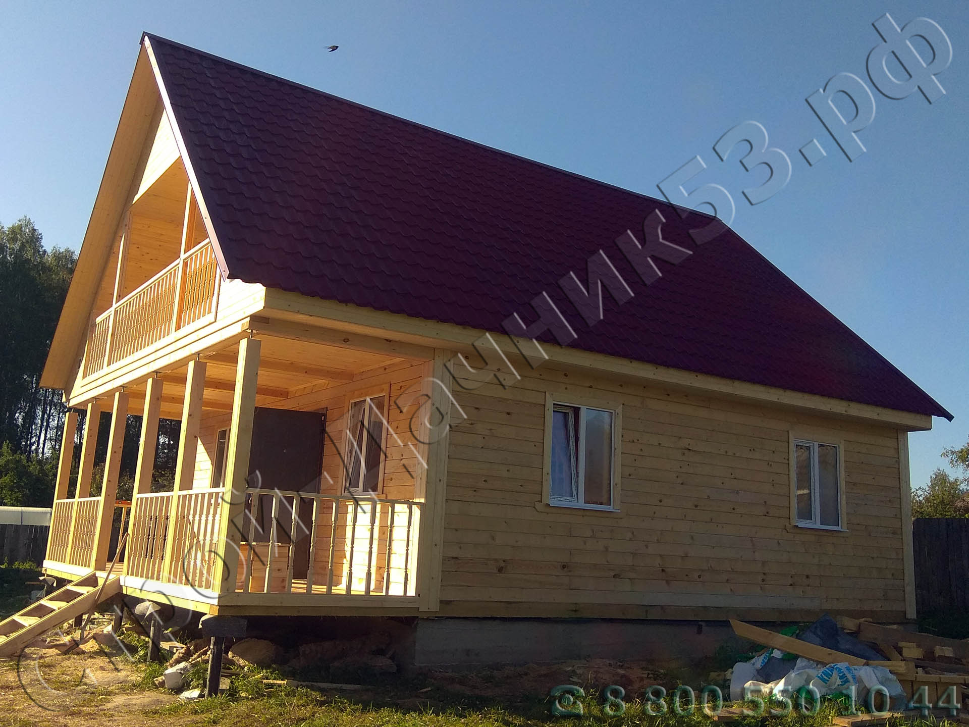 Вид дома с боку со стороны прихожей и комнаты