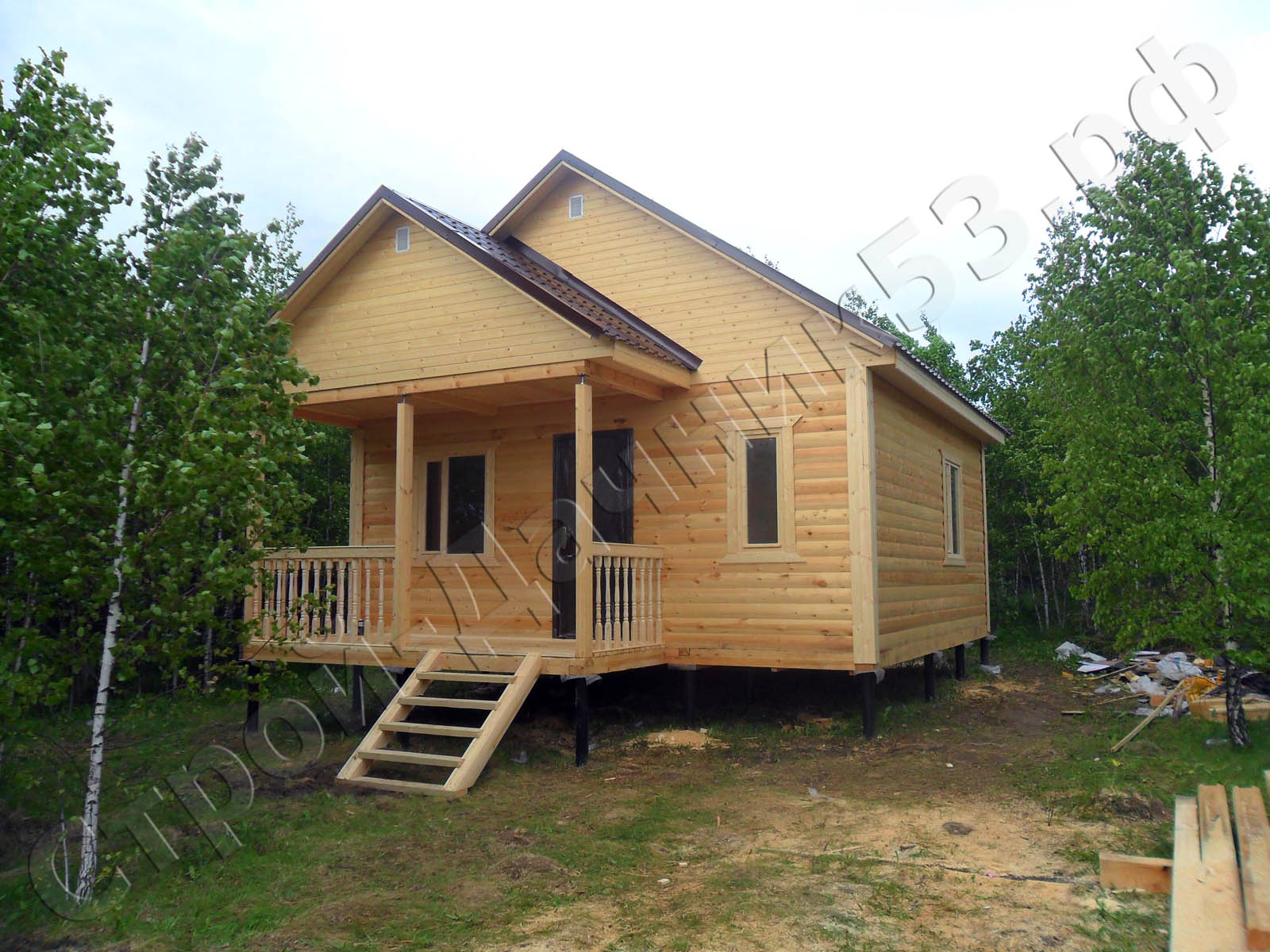 Фасадная часть дома