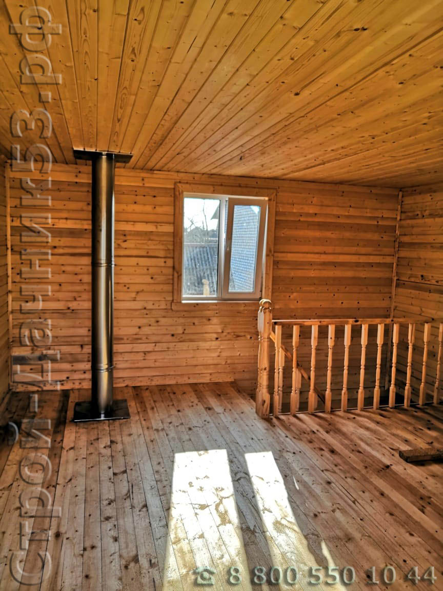 Мансардный этаж с выведенным дымоходом через кровлю