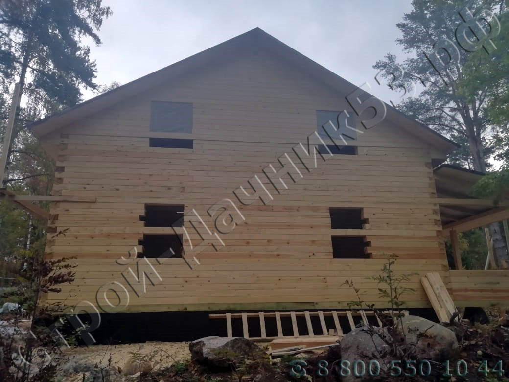 Дом со стороны фронтона