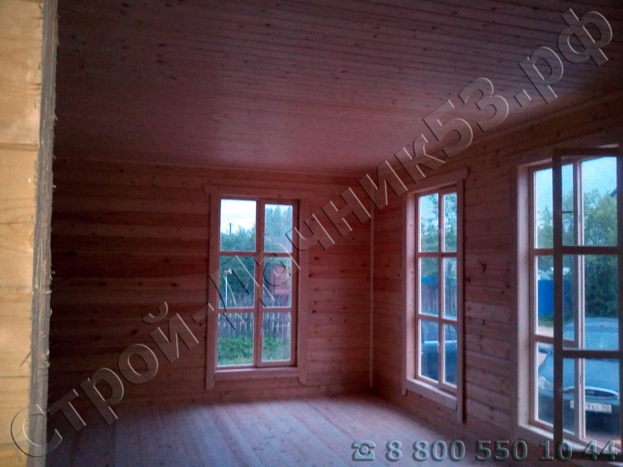 Гостинная с установленными панорамными окнами