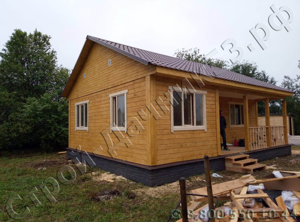 Вид дома со стороны комнат