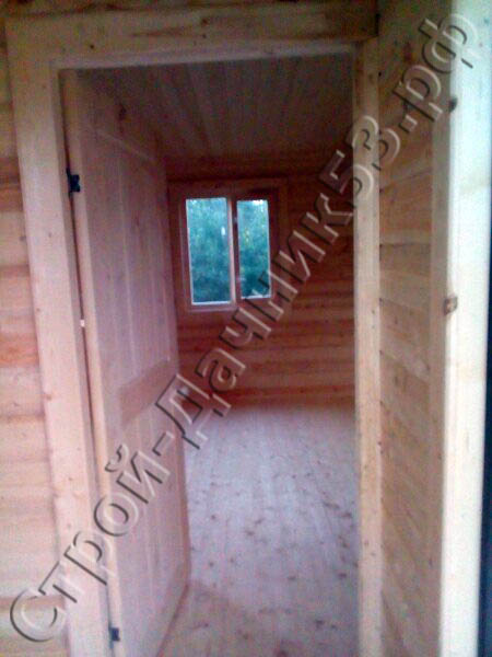 Вид внутри дома кухня