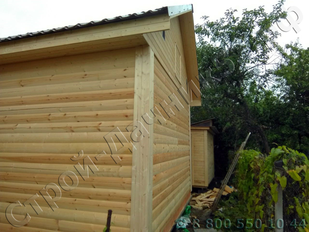 Вид дома с боку