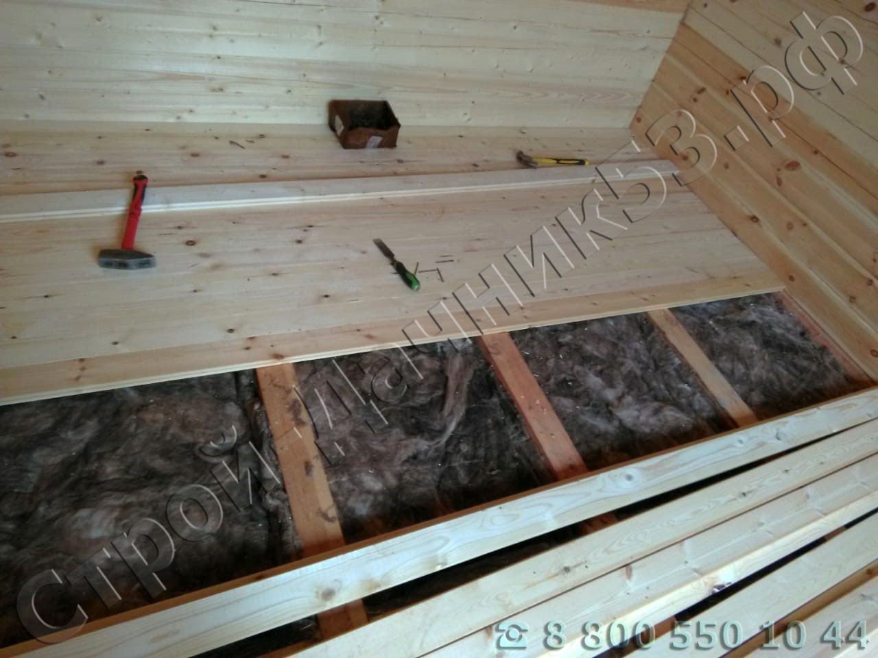 Утепление полов завершено, укладка чистового пола, шпунт 27 мм камерной сушки