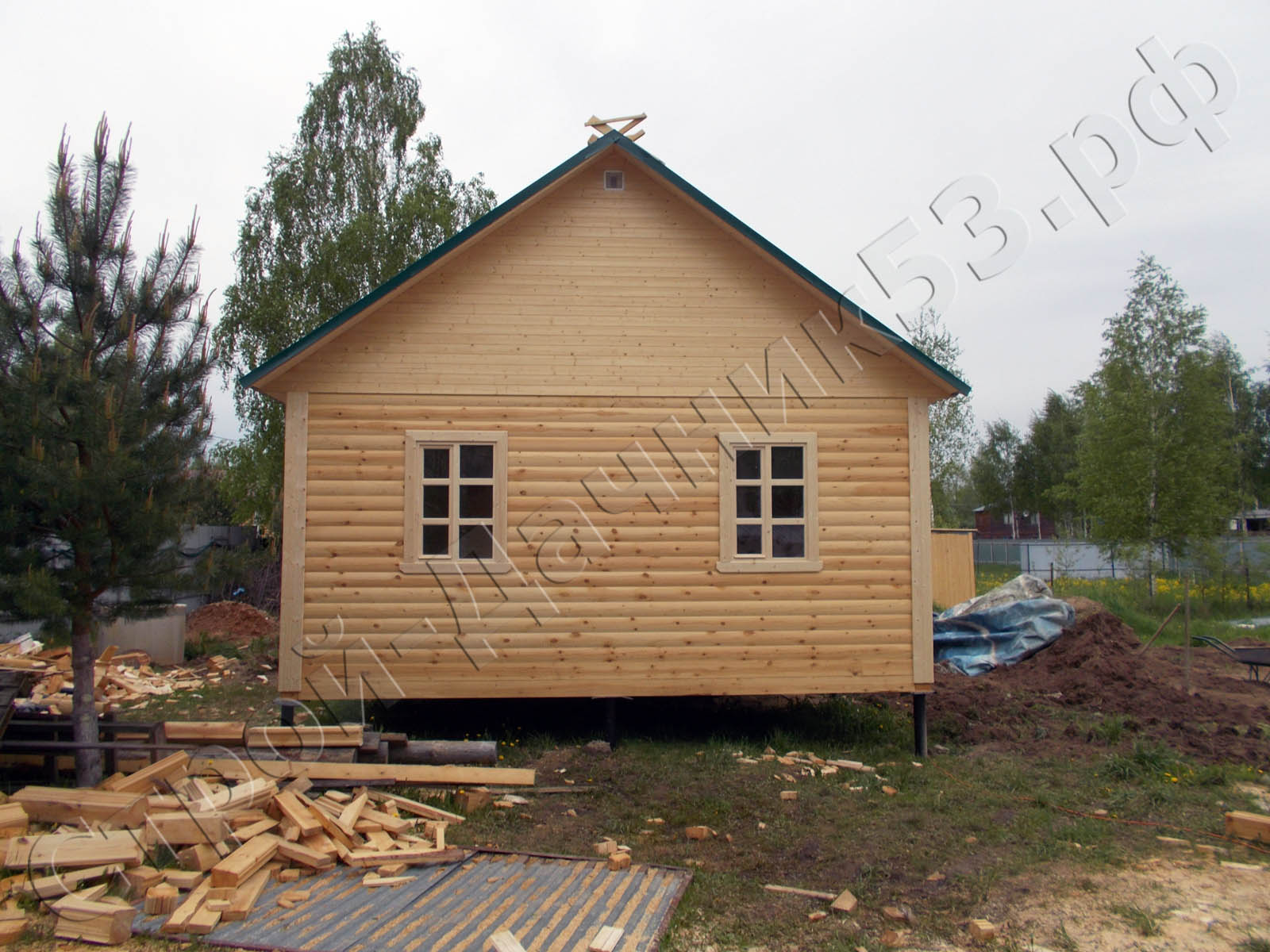 Вид дома с боку