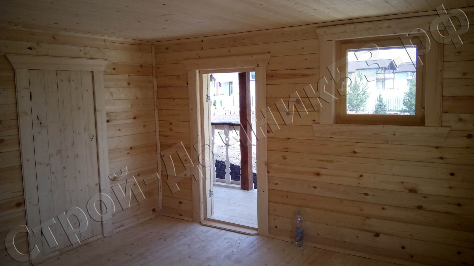 Вид на террасу с гостинной первого этажа