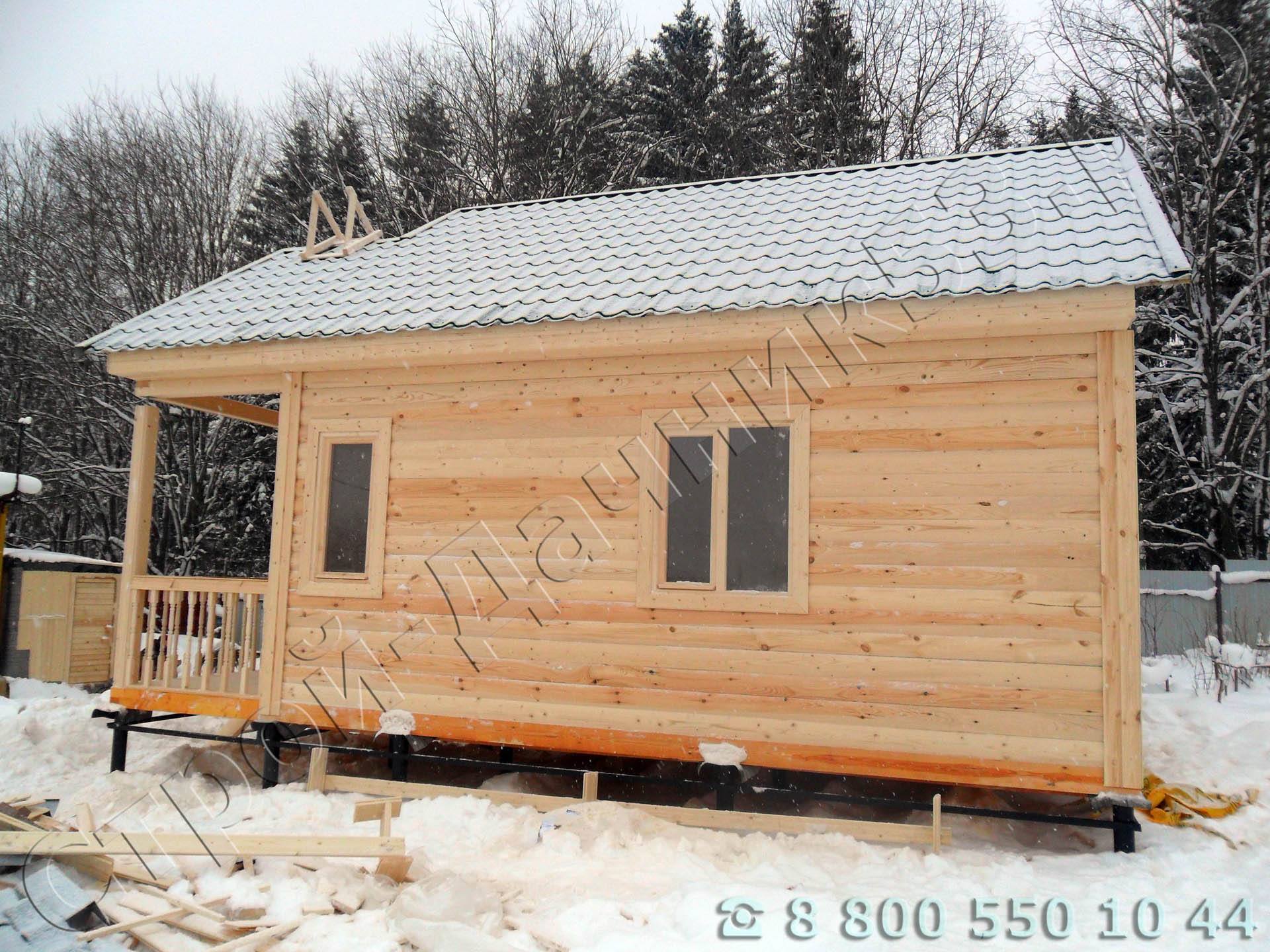 Вид дома со стороны кухни столовой и тамбура