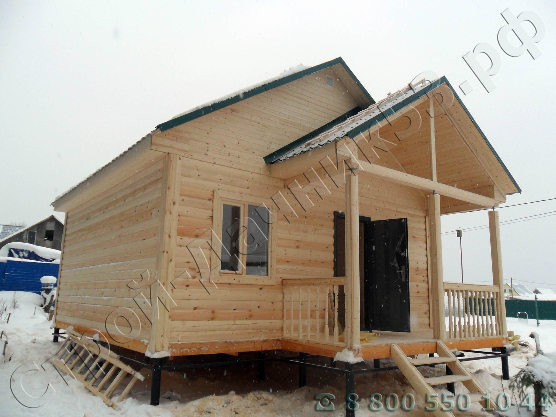 Посёлок Первомайское Ленинградская область Выборгский район. Вид дома с бока левая сторона