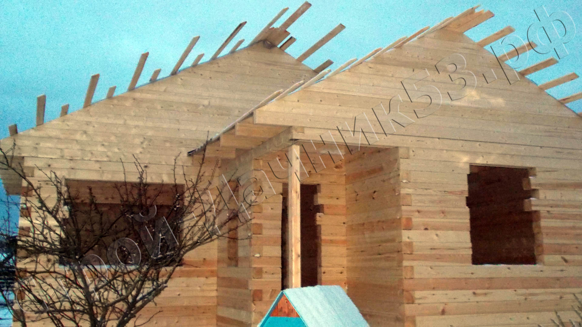 Стропильная система с обрешеткой