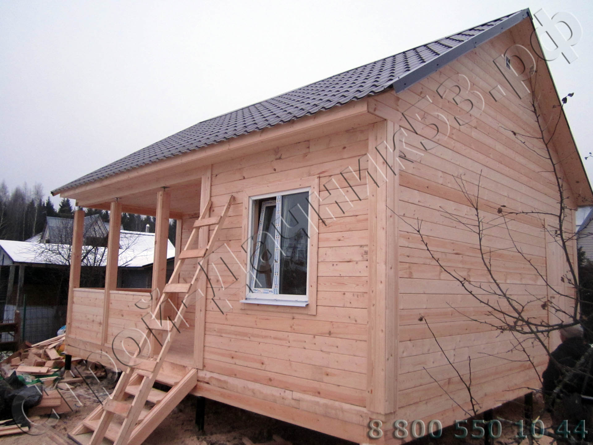 Вид дома с боку