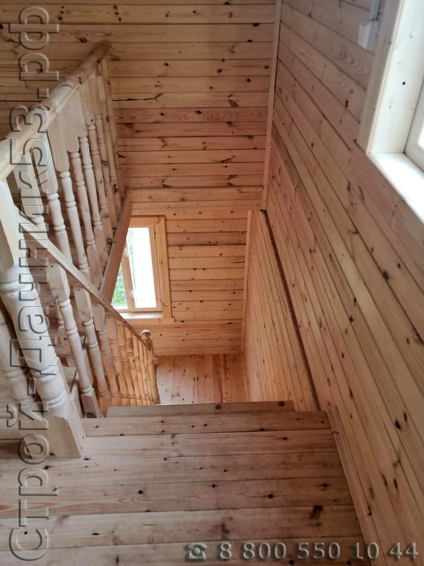 Вид лестницы с верху