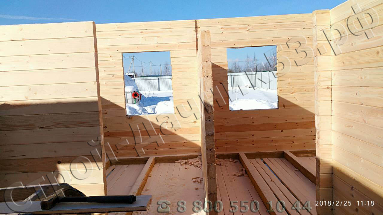 Монтаж внутренних перегородок с впиливанием в стены сруба